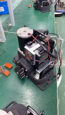 600kg Max Gate Weight DC24V Intelligent Control Sliding Gate Motor with Built-in 4.4Ah Lithium Battery